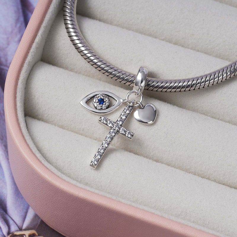 Defensor of Love Pendant