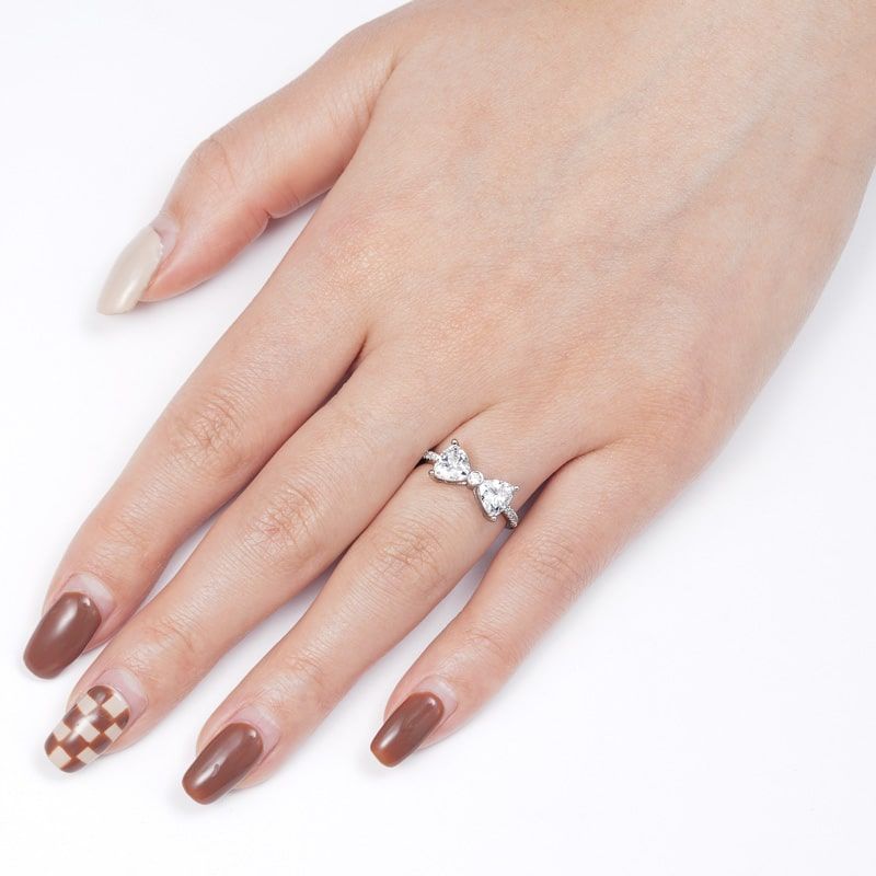 Sparkling Bow Tie Ring