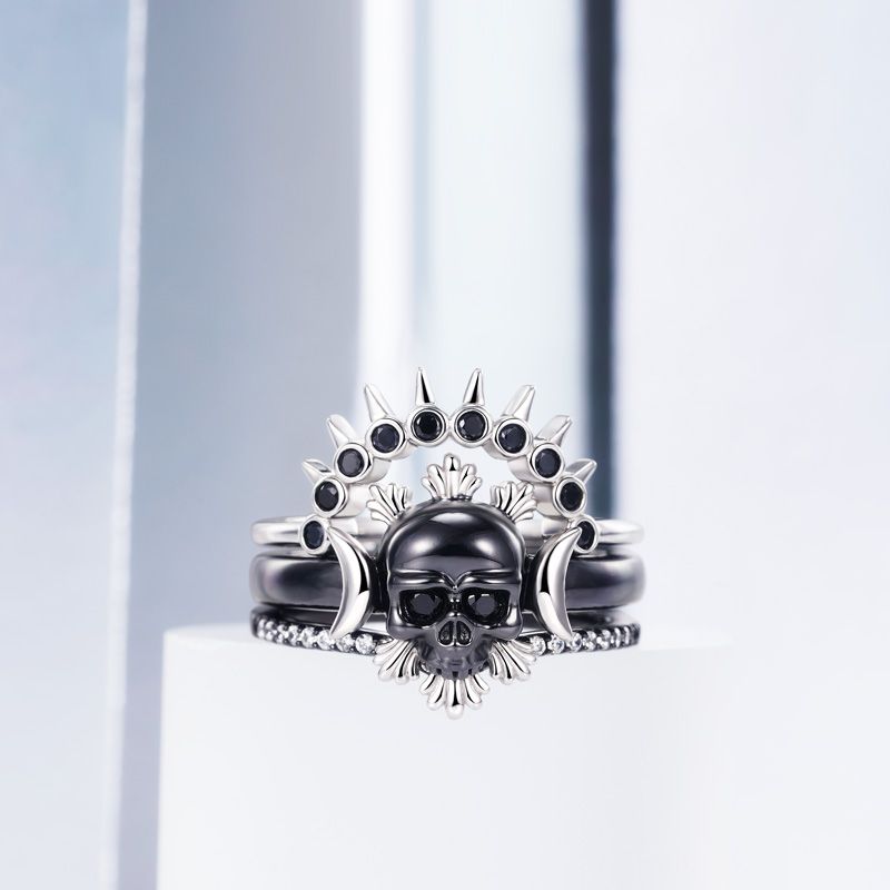 Black Skull Stackable Ring