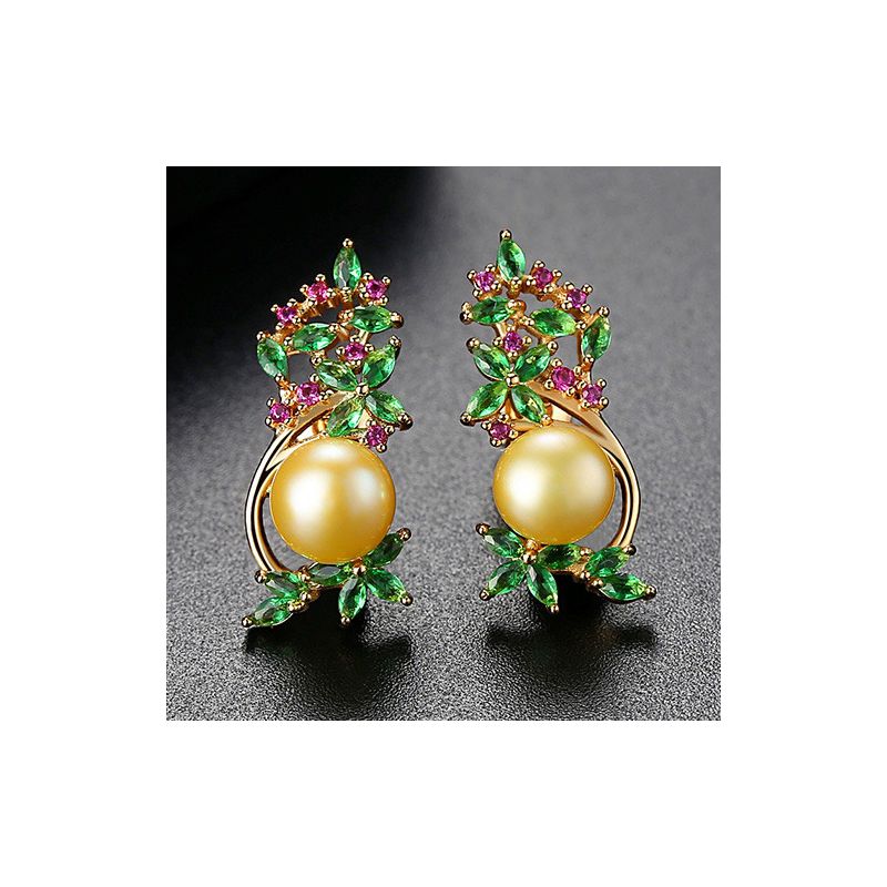 Flower & Pearl Stud Earrings