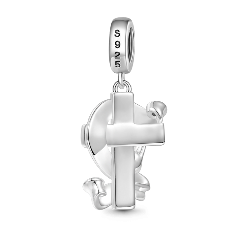 Cross Praying Hands Pendant
