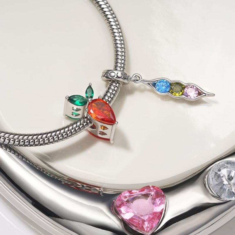 Pea Pod Pendant
