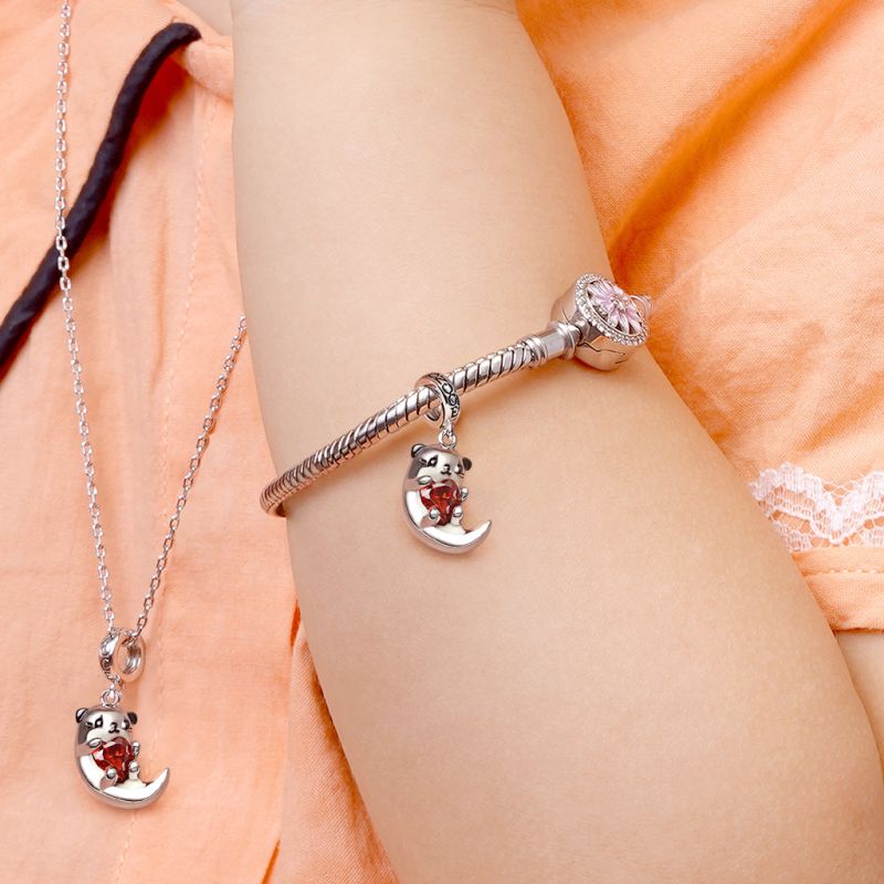 Otter Charm