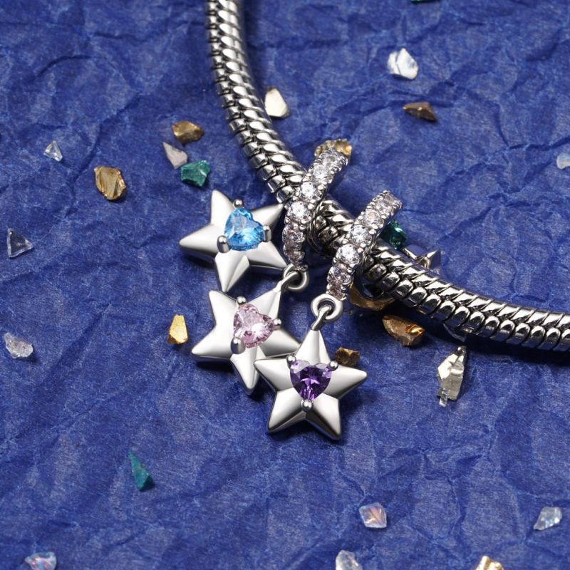Engravable Stars Three Birthstone Pendant