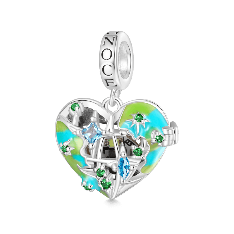 Heart Wireless LED Glow Earth Pendant