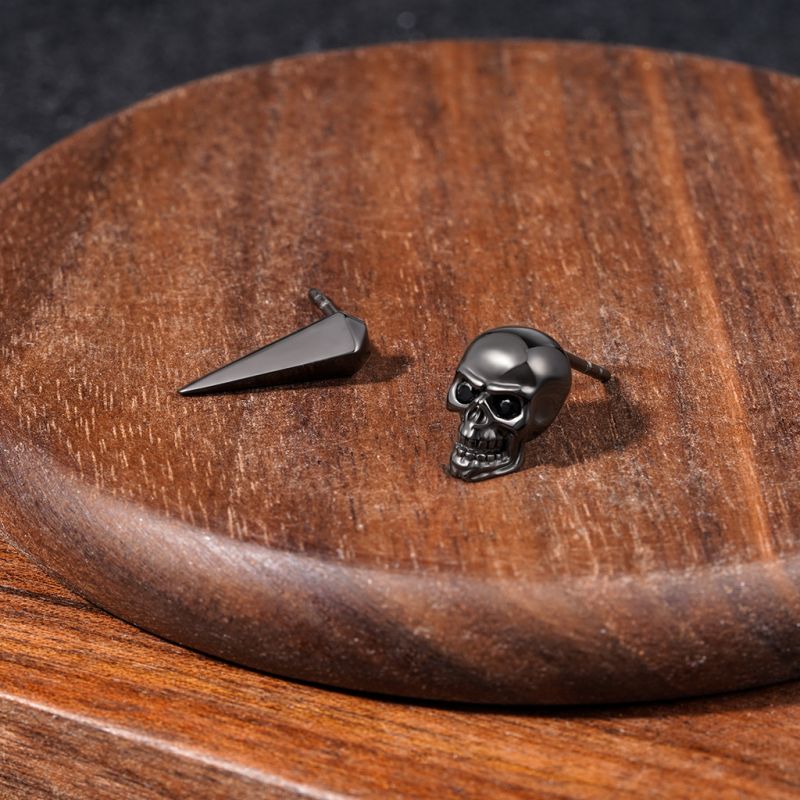Gothic Black Skull Stud Earrings
