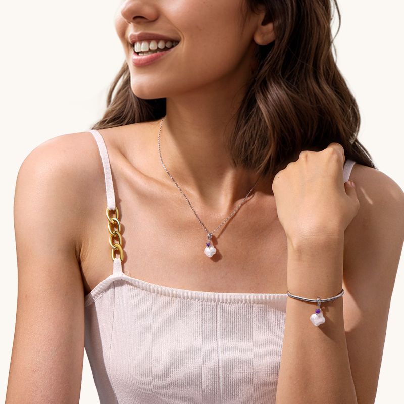 Four-leaf Clover Pearl Birthstone Pendant