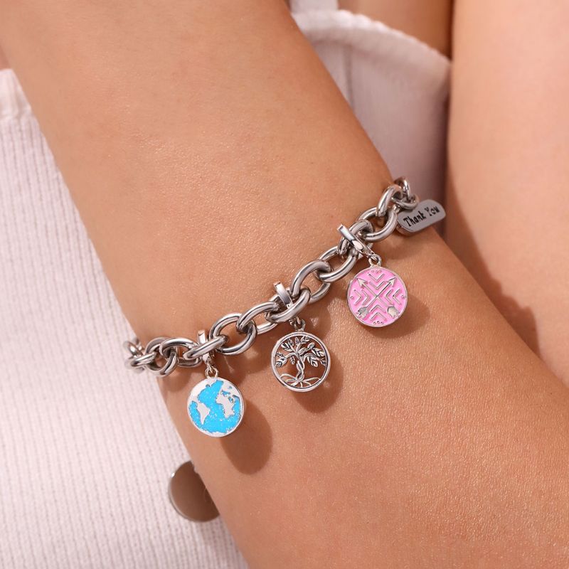 Blue Earth Clasp Clusters Charm