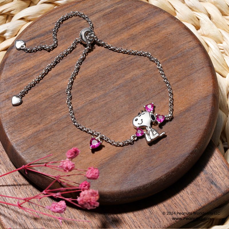 Peanuts Snoopy Love Heart Bracelet