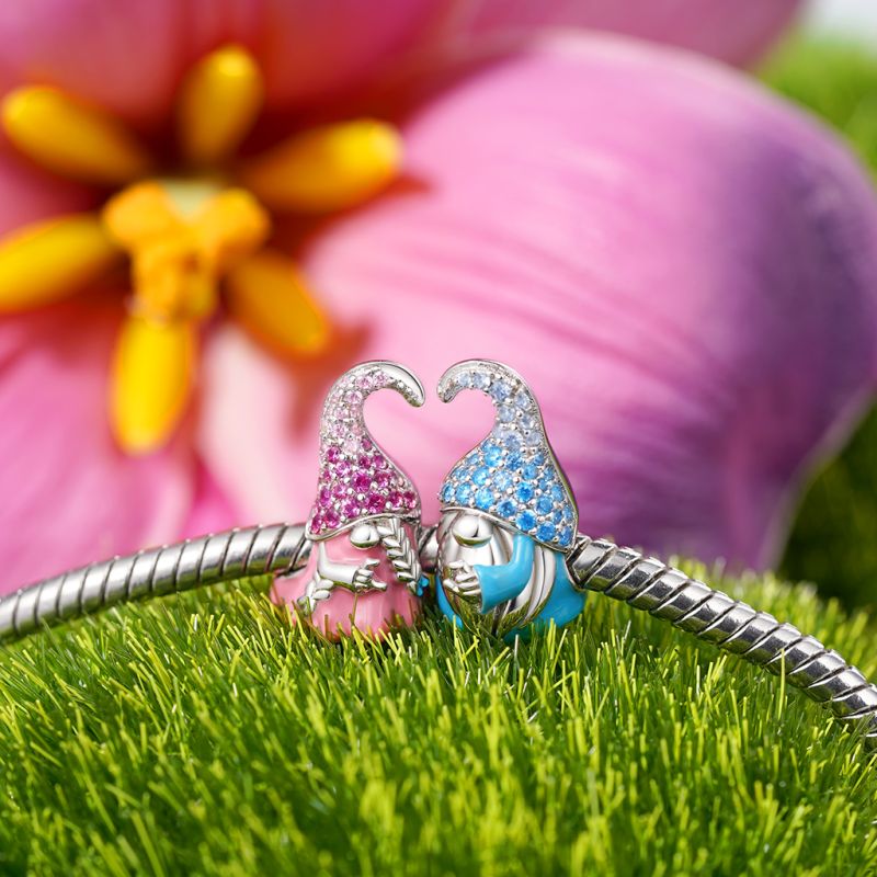 Valentines Gnome Boy Love Charm