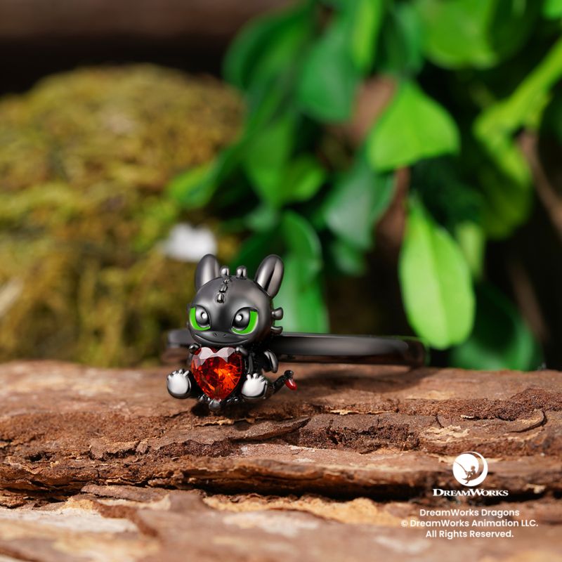 Toothless Embraces Heart Ring