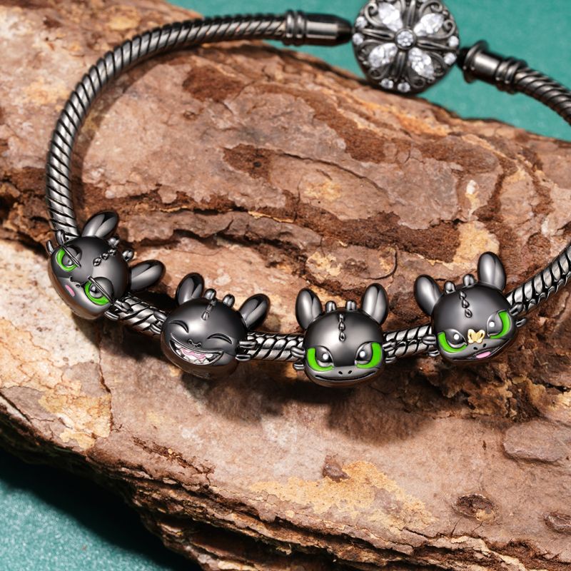 Aloof Toothless Stopper Charm