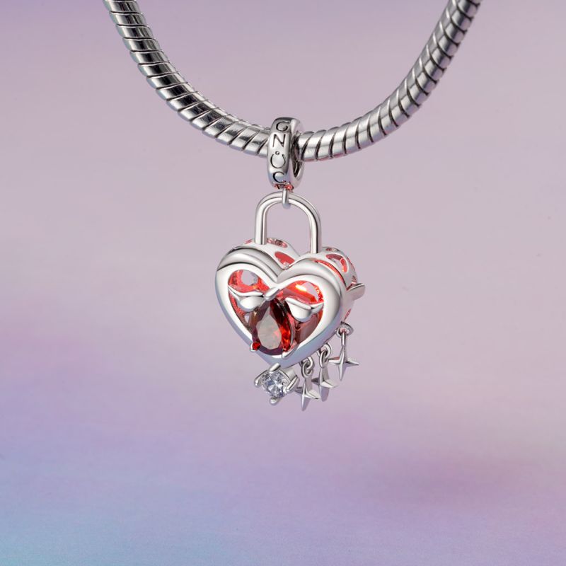 Love Lock LED Light Up Pendant