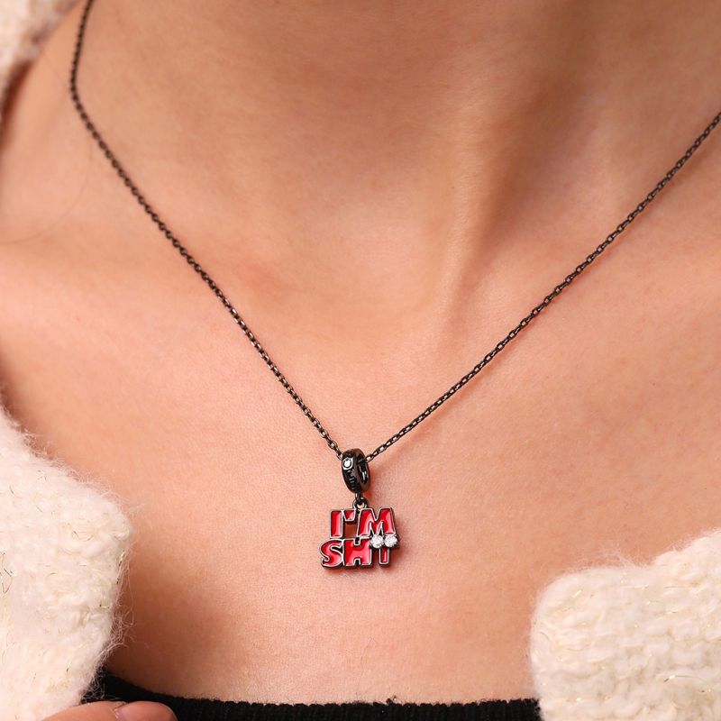 IM SHY Individuality Pendant