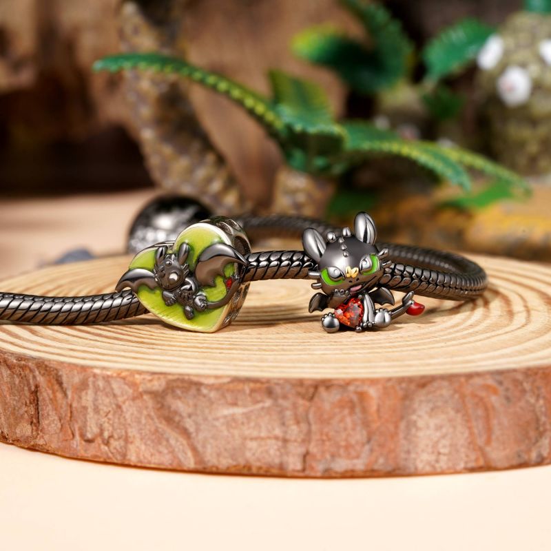 Toothless Embraces Love Charm