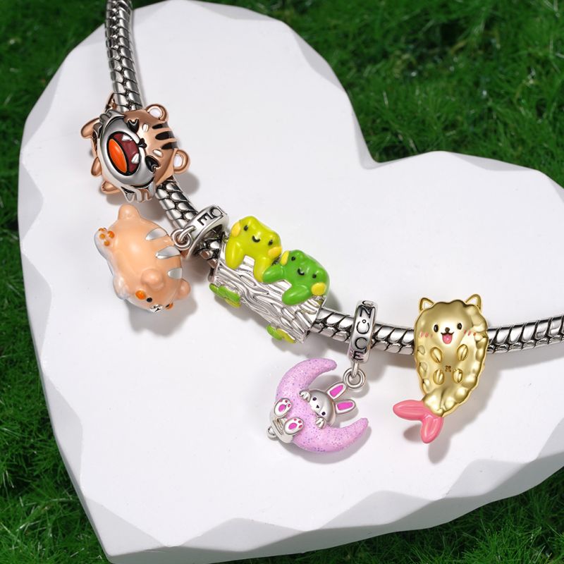 Maku the Bread Bear Pendant