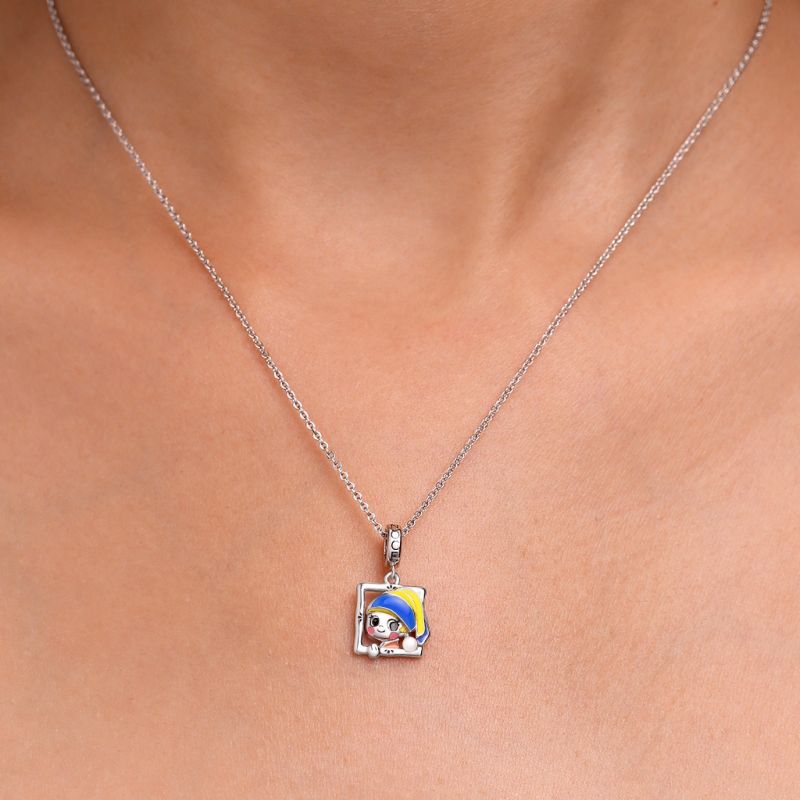 Oil Painting Girl Pendant