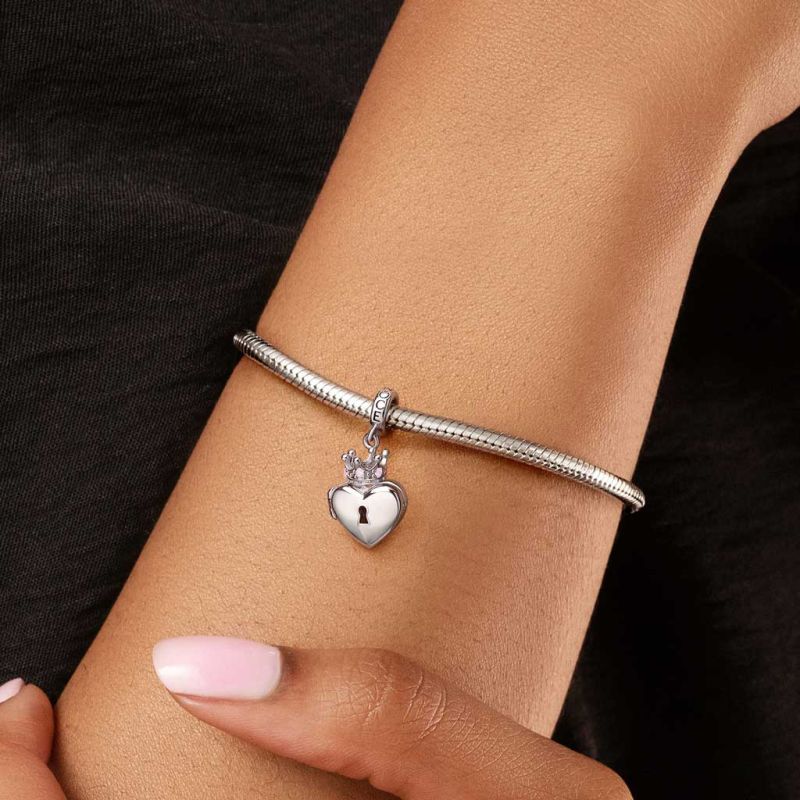 Skull Heart Lock Pendant