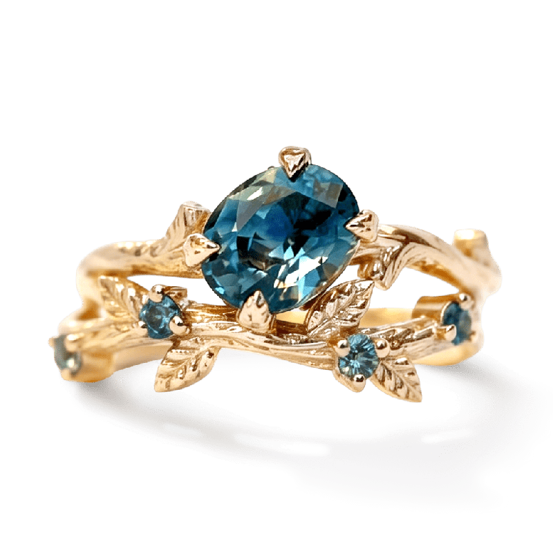 Oval-cut Leaf Ring Set