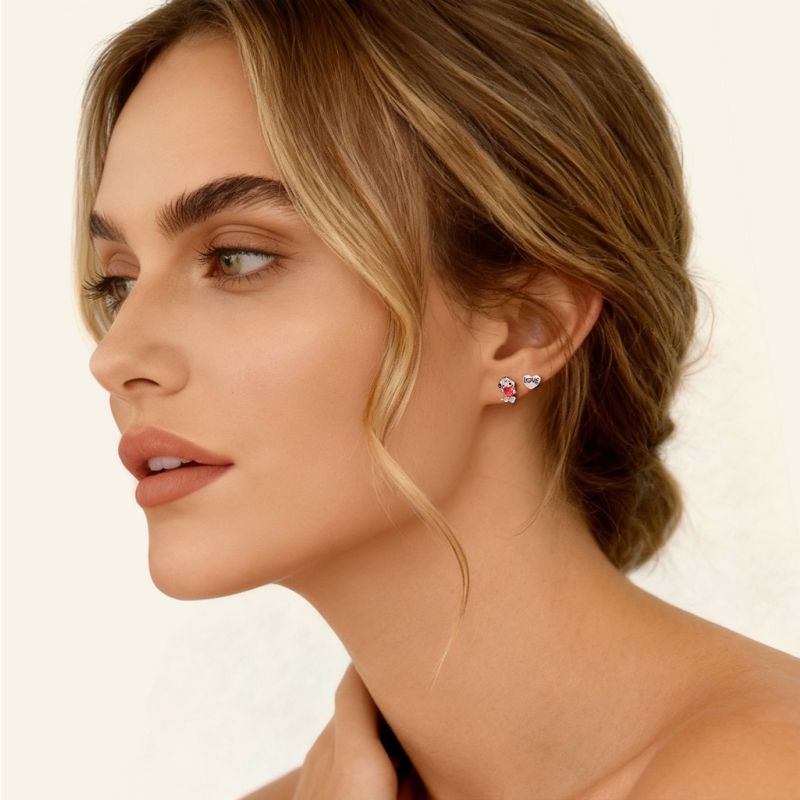 Snoopy Embrace Love Heart Earrings