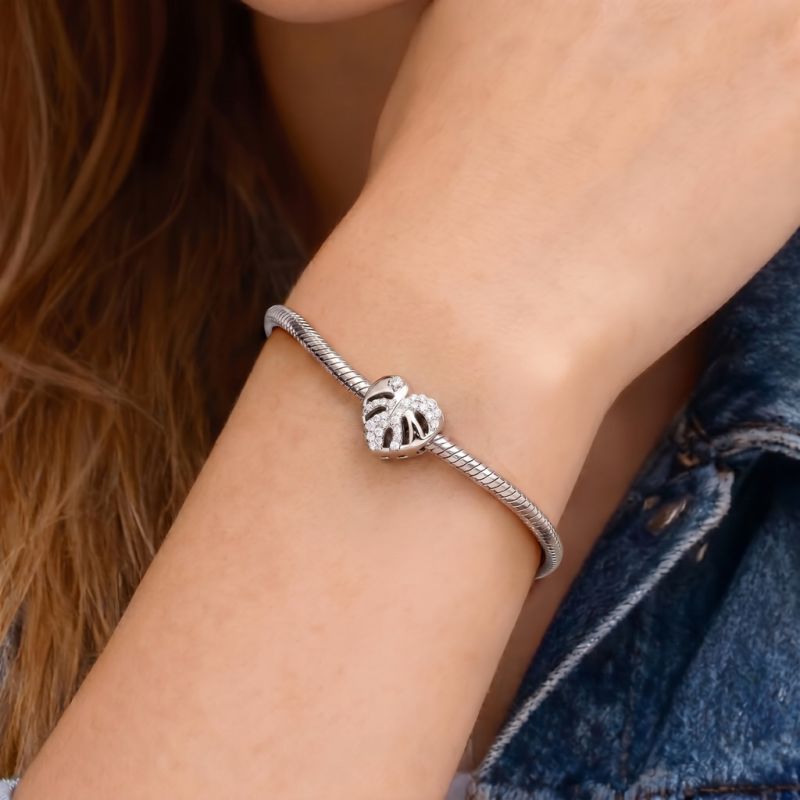 Monstera Leaf Charm