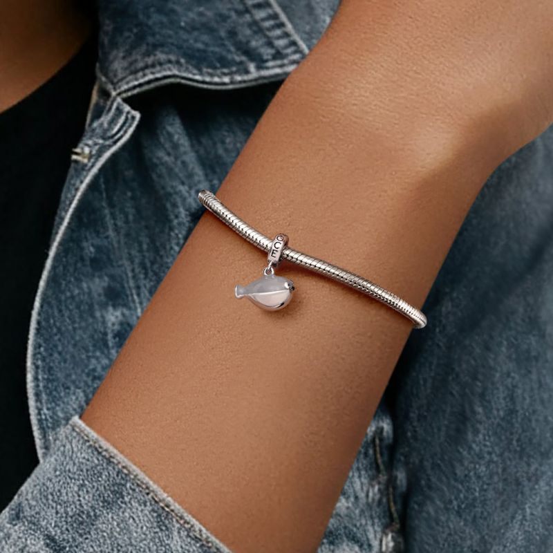 Sacabambaspis Charm