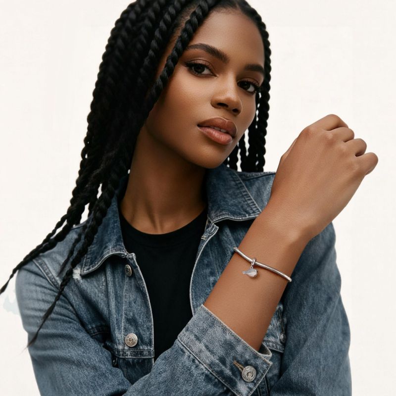 Sacabambaspis Charm