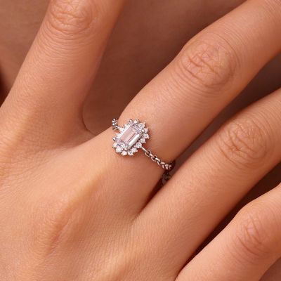 Rectangular Cut Diamond Chain Ring