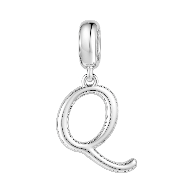 Letter Q Pendant