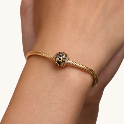 Holy Glory Retro Charm