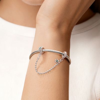 Snowflakes Safety Chain
