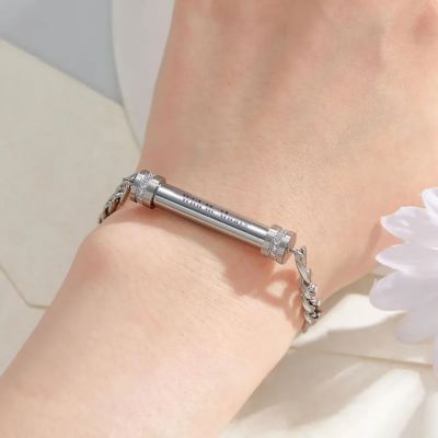 Engraved Figaro Chain Bracelet