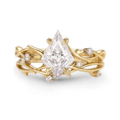 Kite-Cut Engagement Ring Set